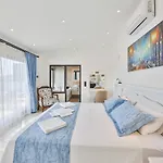 Summery Villa *